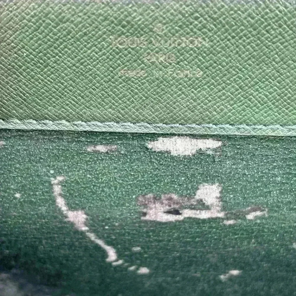 LOUIS VUITTON Taiga Pilot Case Oural Green Leather Vintage Oural Briefcase - Picture 5 of 16